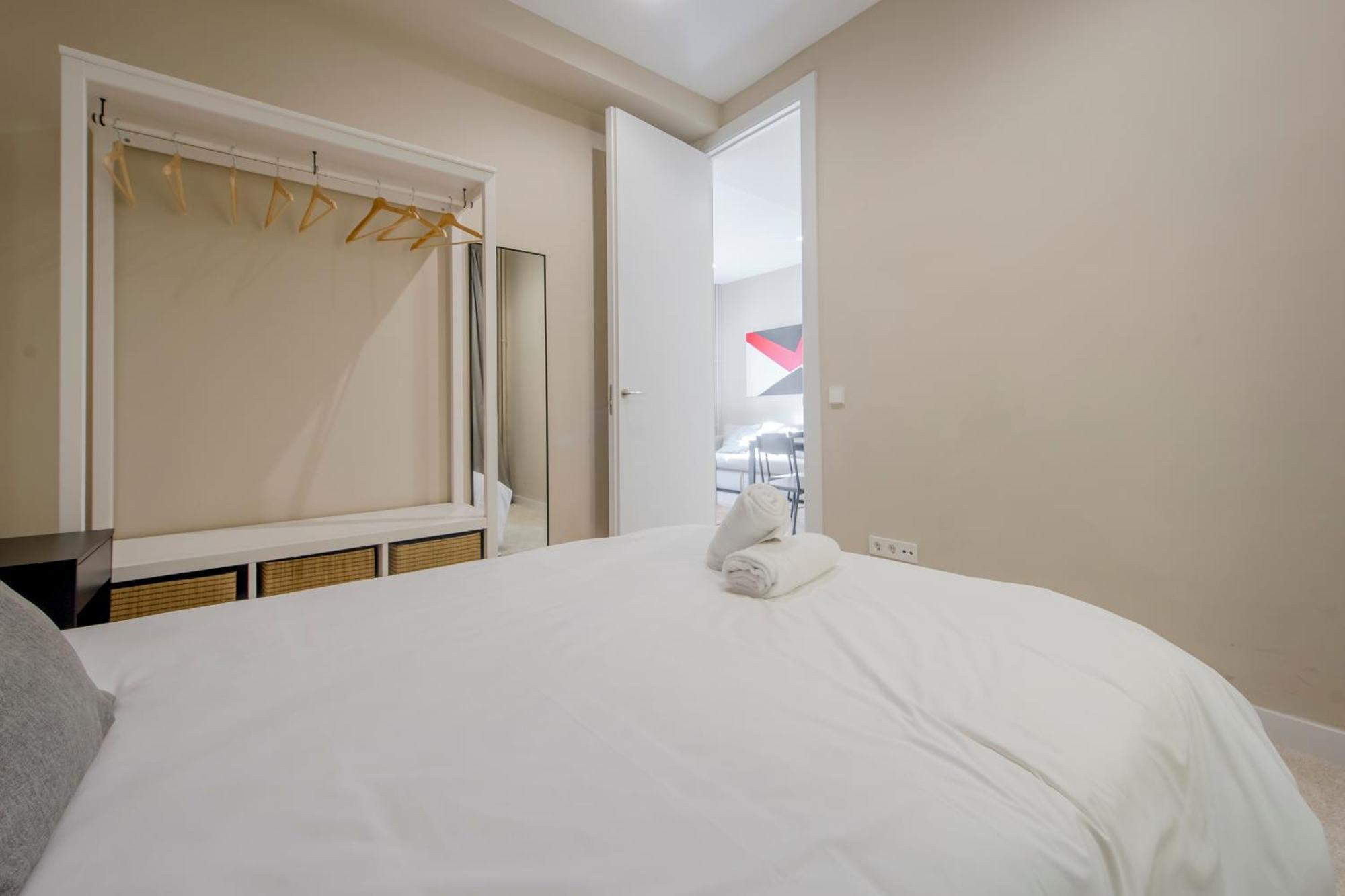 Downtown Apt Para 7Pax La Latina,Centro De Мадрид Экстерьер фото