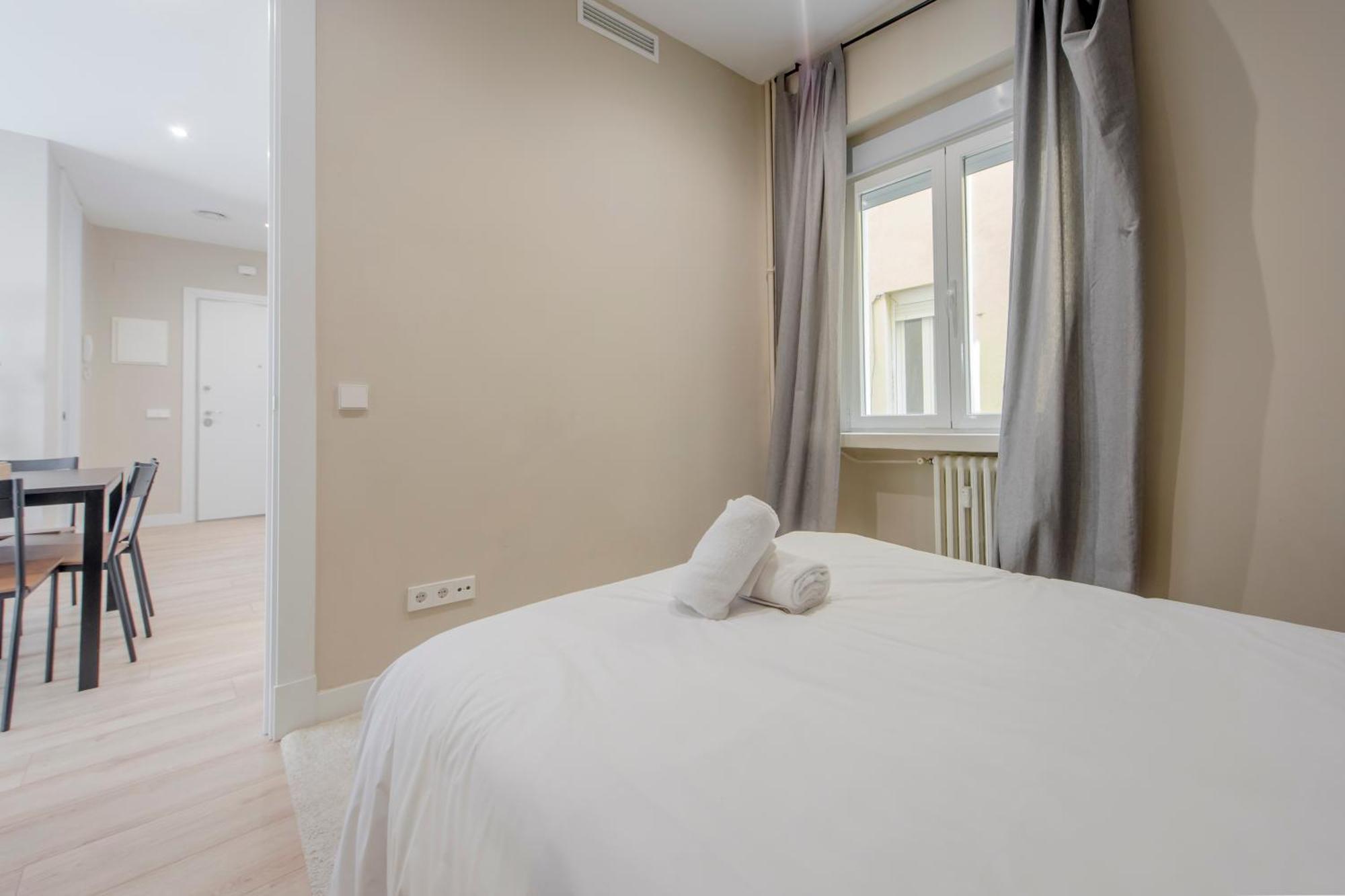 Downtown Apt Para 7Pax La Latina,Centro De Мадрид Экстерьер фото