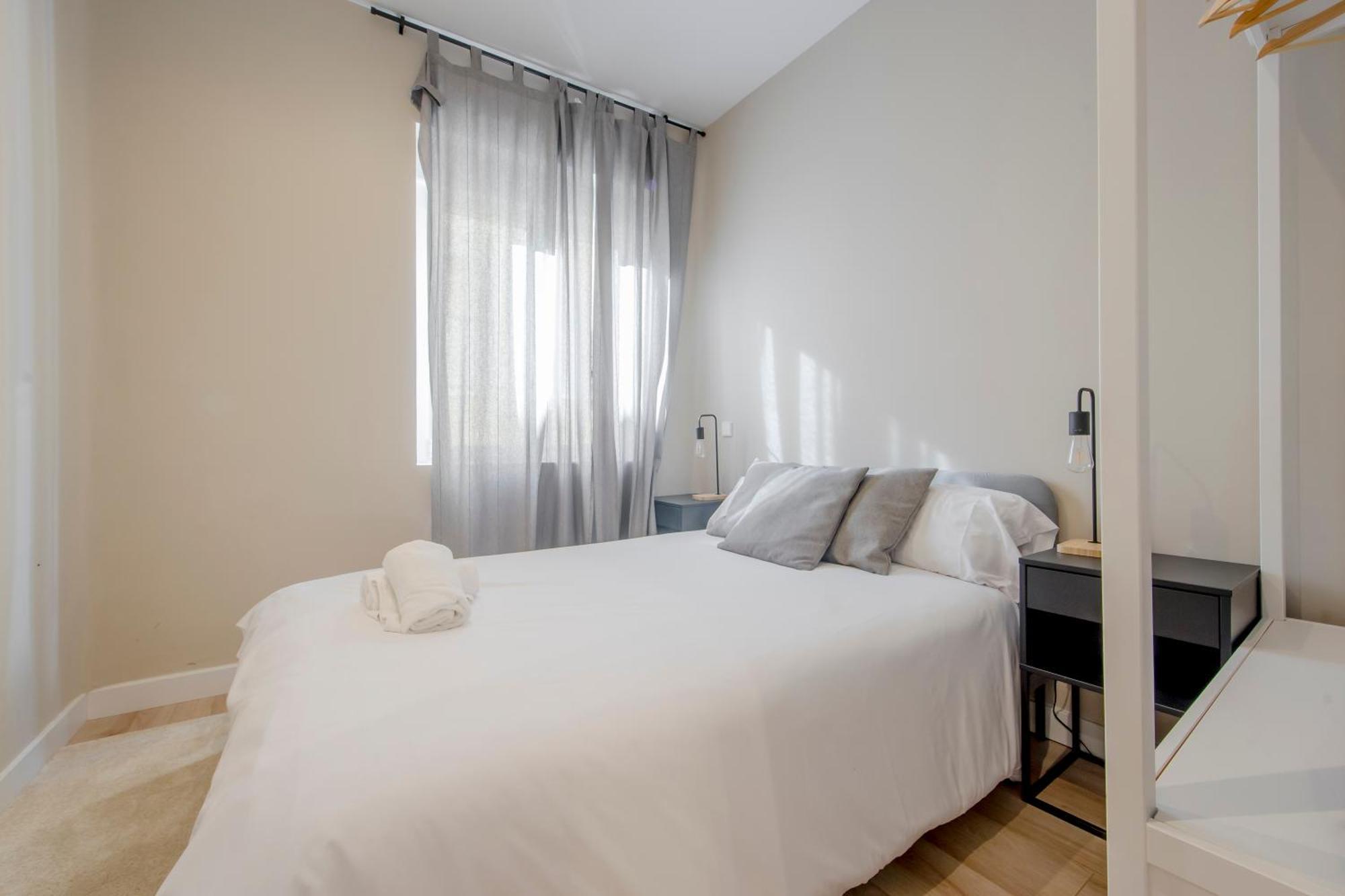 Downtown Apt Para 7Pax La Latina,Centro De Мадрид Экстерьер фото